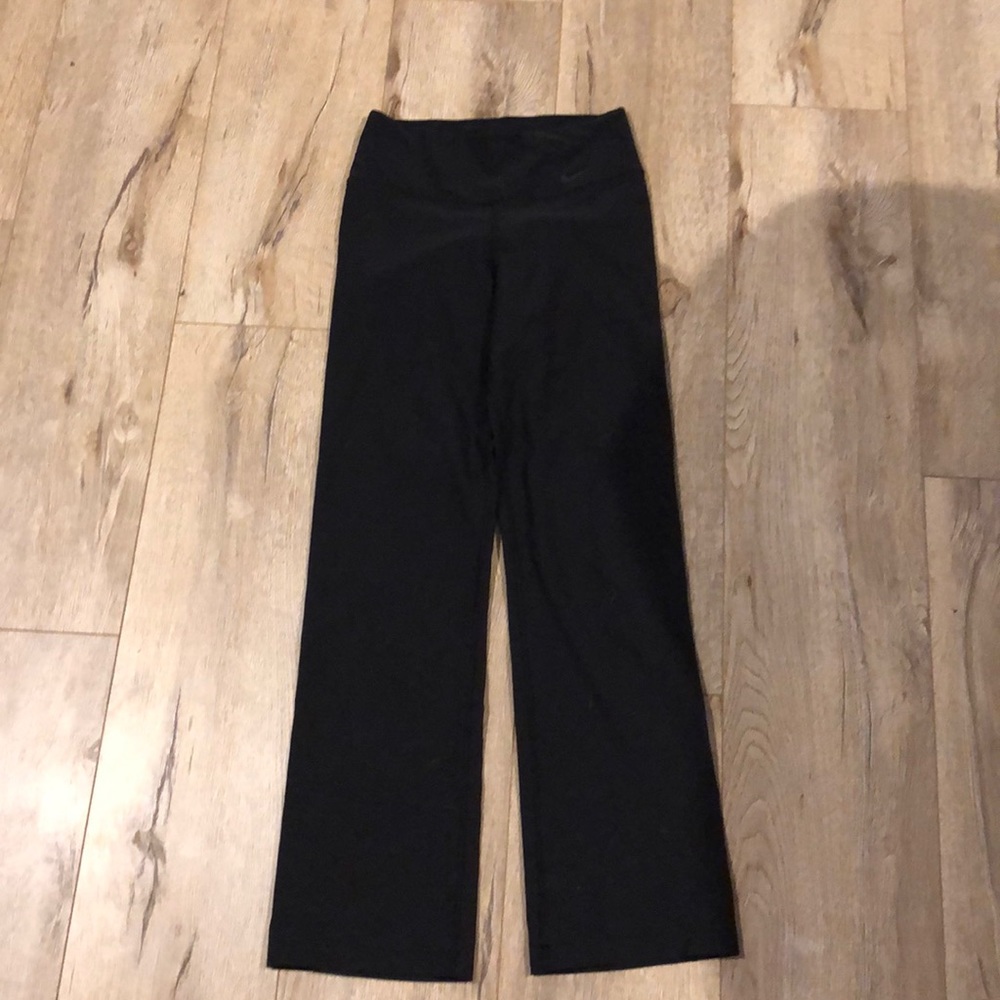 yoga pants